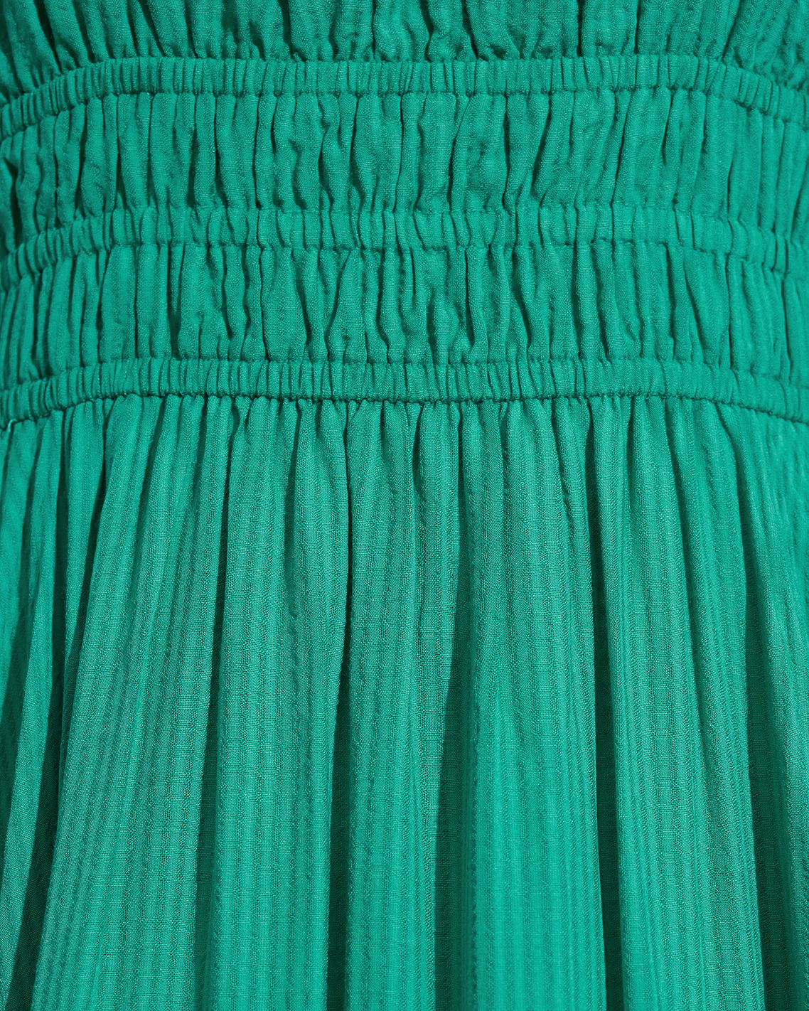 Berkeley Smocked Waist Midi Dress in Green - Image 4