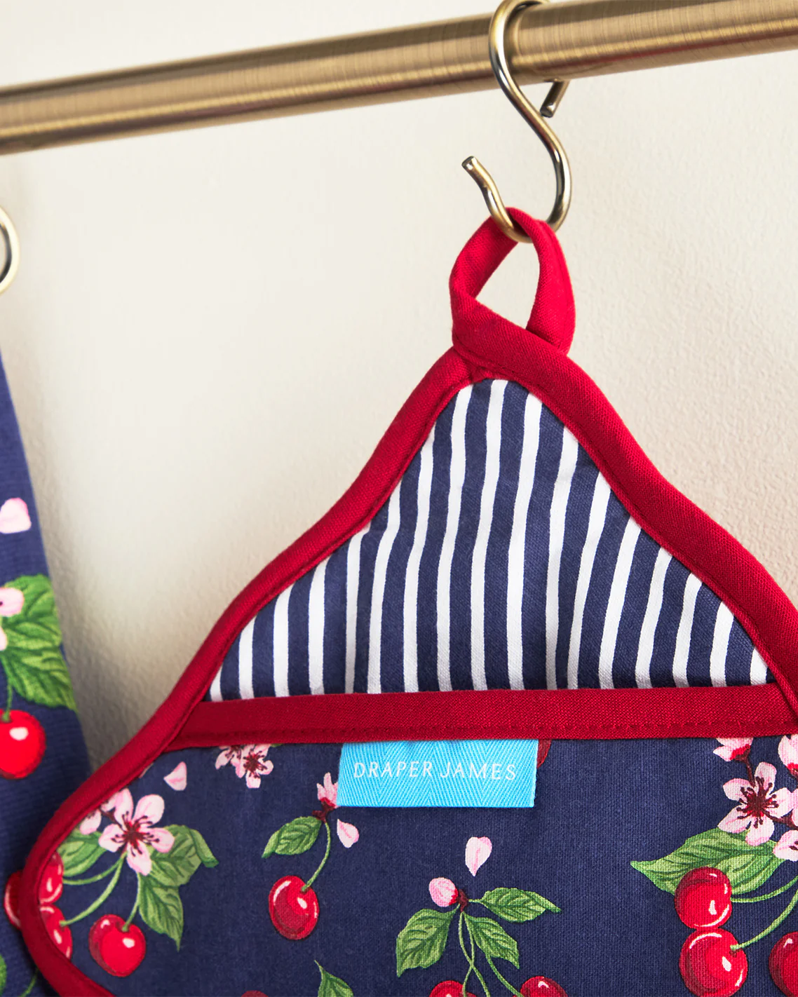 Cherry Blossom Pot Holder Set - Image 4
