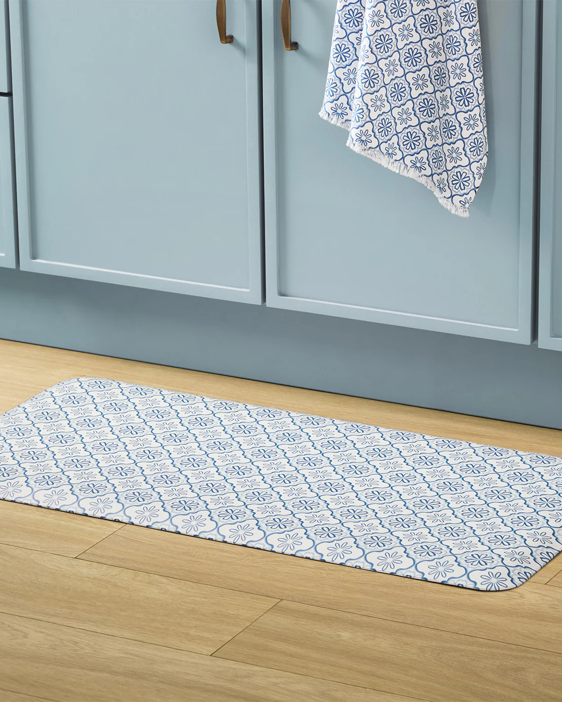 Geometric Floral Kitchen Mat in Blue - Image 3