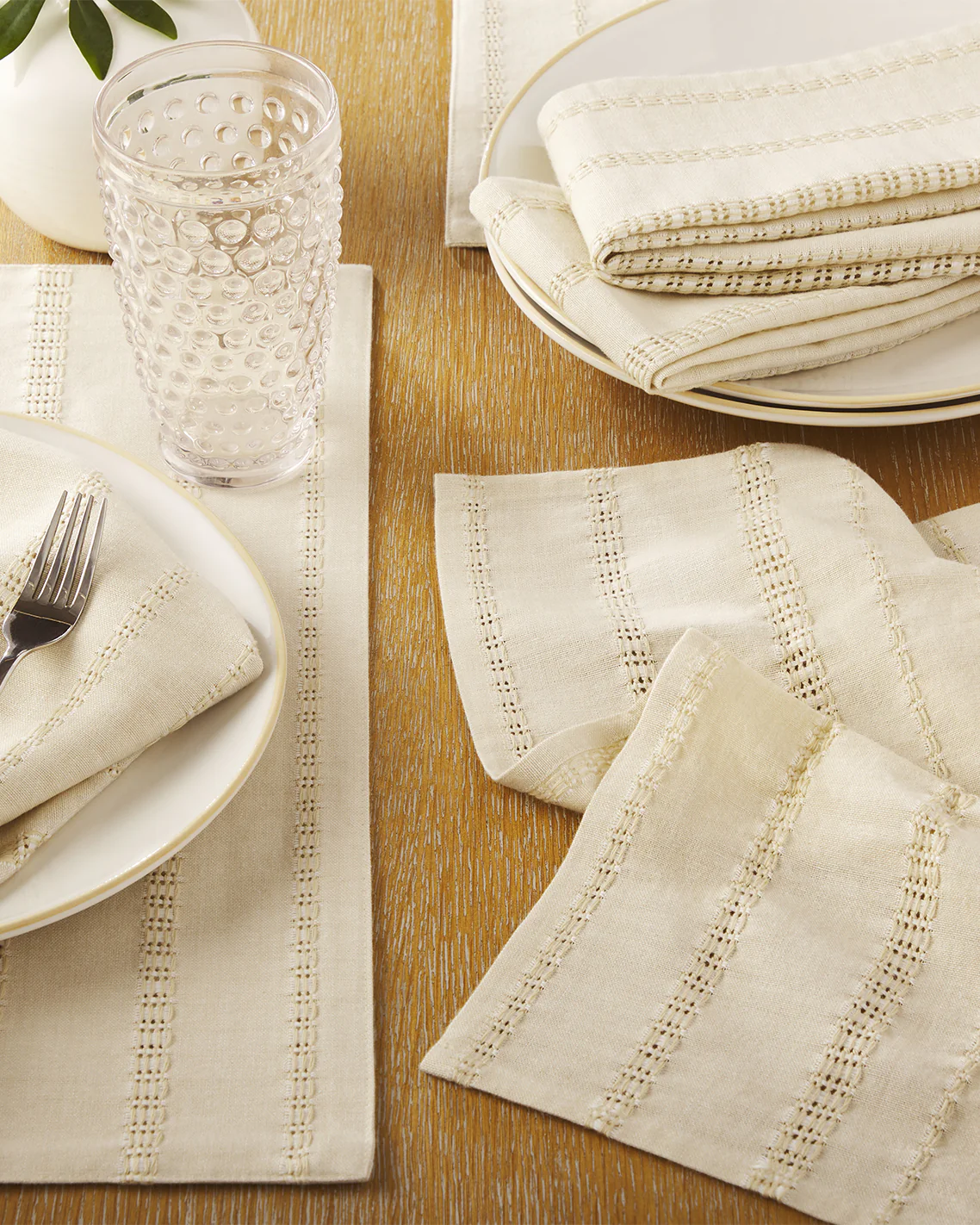 Woven Napkin Set in Natural - Image 2