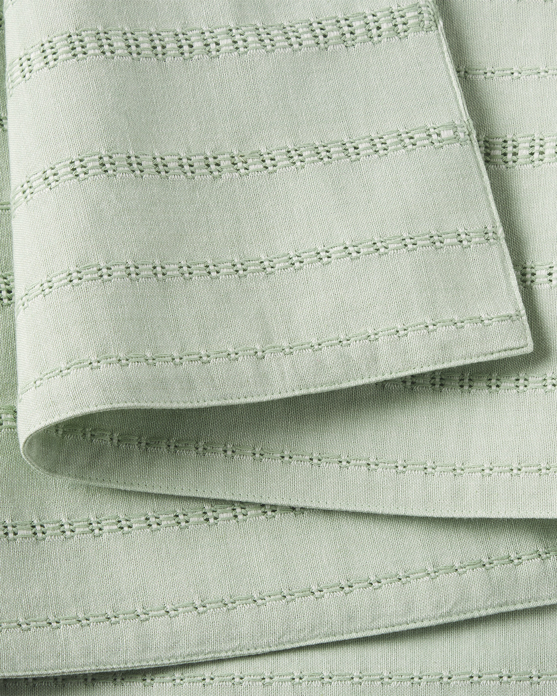 Woven Placemat Set in Sage Green - Image 4