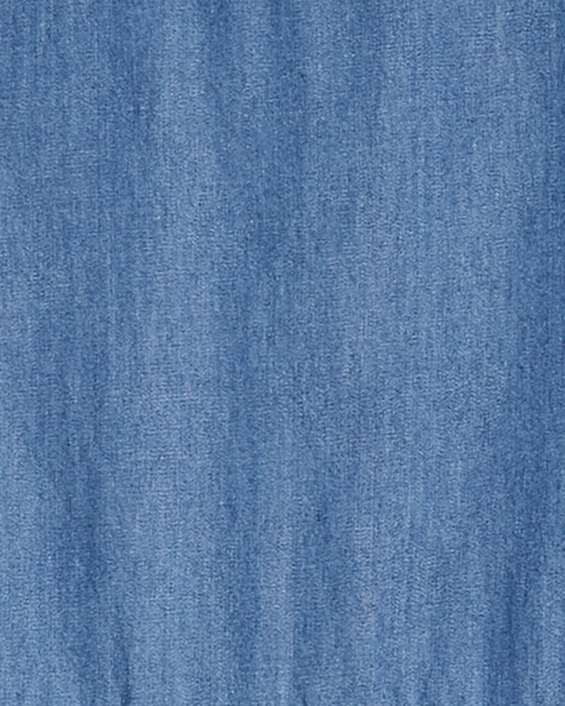 Heidi V-Neck Top in Chambray - Image 8